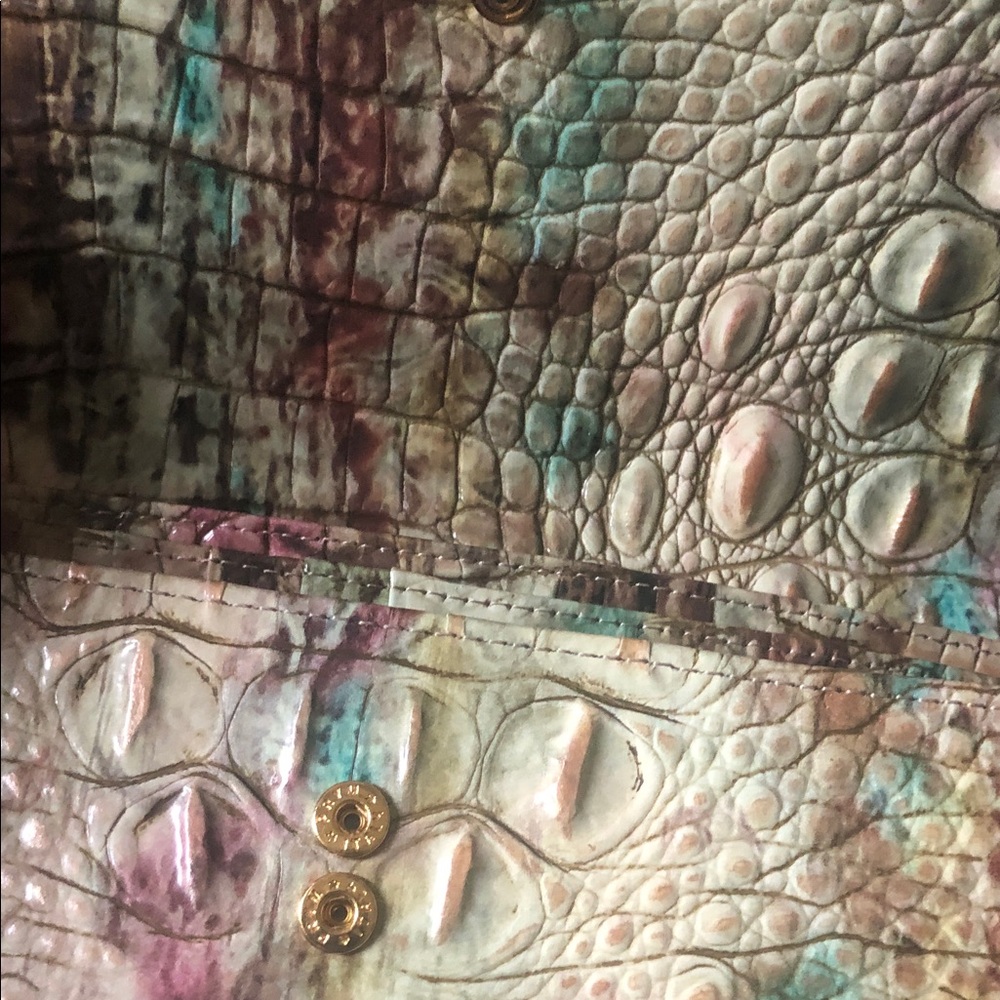 Brahmin Large Duxbury Opal Crocodile Embossed Shoulder Bag. - Picture 5 of 16
